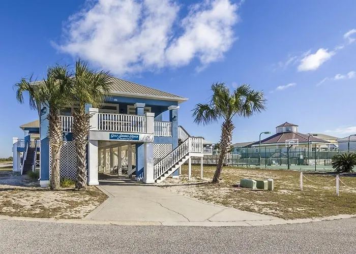 Holiday home Haven Pools Tent Tiki Bar Games Pool Table Early Checkin Gulf Shores